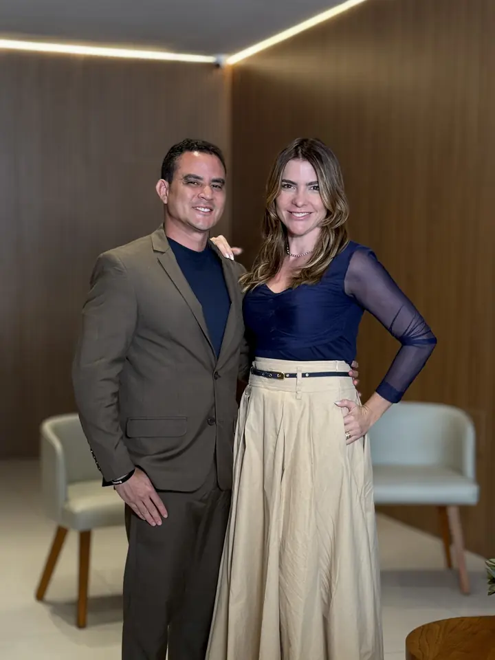 Diego Peixoto e Dra. Sanauá Peixoto no Instituto